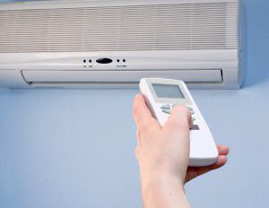 Instructions for the air conditioner remote control and assistance in setting it up
