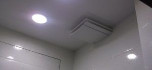 The hood is installed as high as possible